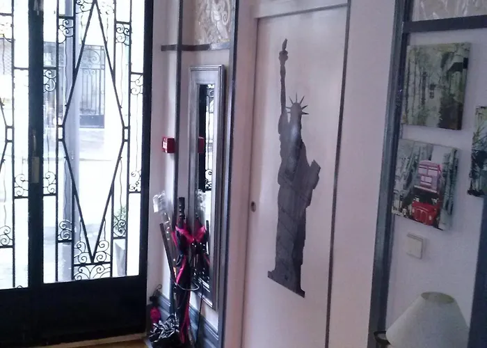 Hôtel Cosy Monceau